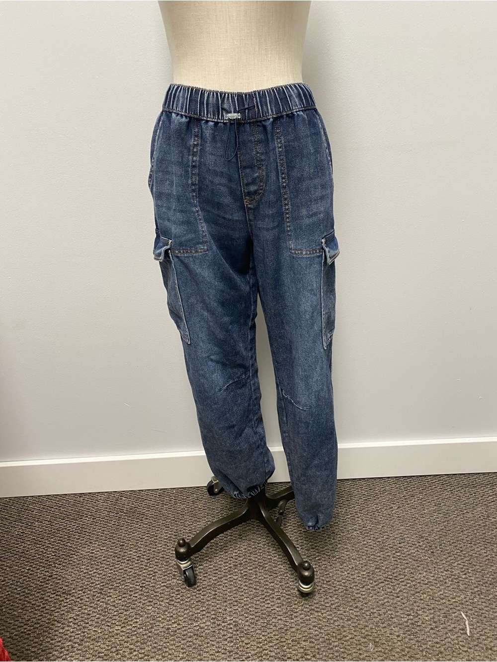 Vanilla Star Dark Blue Relaxed Cargo Jeans